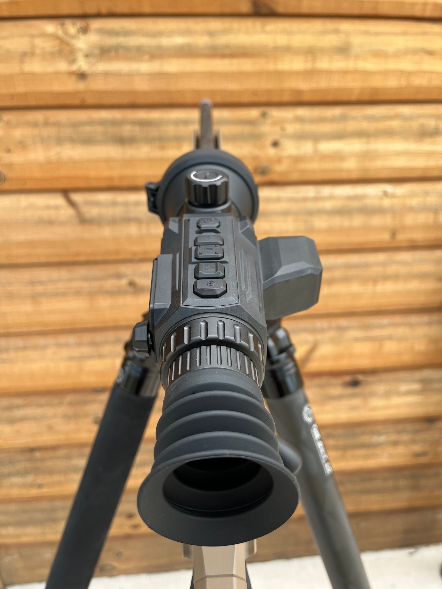 DEMO AGM Secutor LRF 75-640 Thermal Scope
