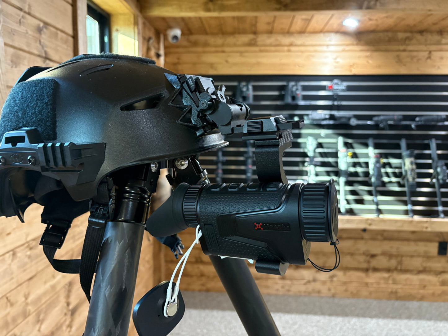 Nocpix Lumi Helmet Mounting Bracket